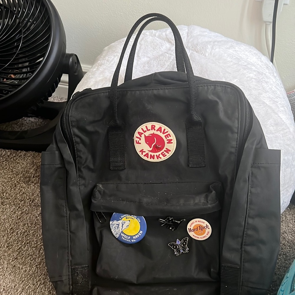 FJALLRAVEN KANKEN black backpack 🖤💫